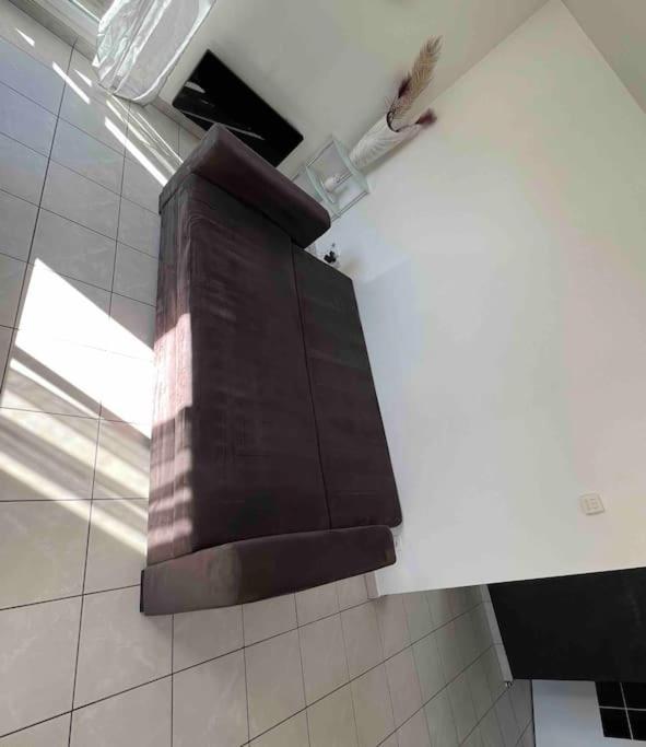 Tres Bel Appartement Entre Paris Et Disneyland Лонь Экстерьер фото